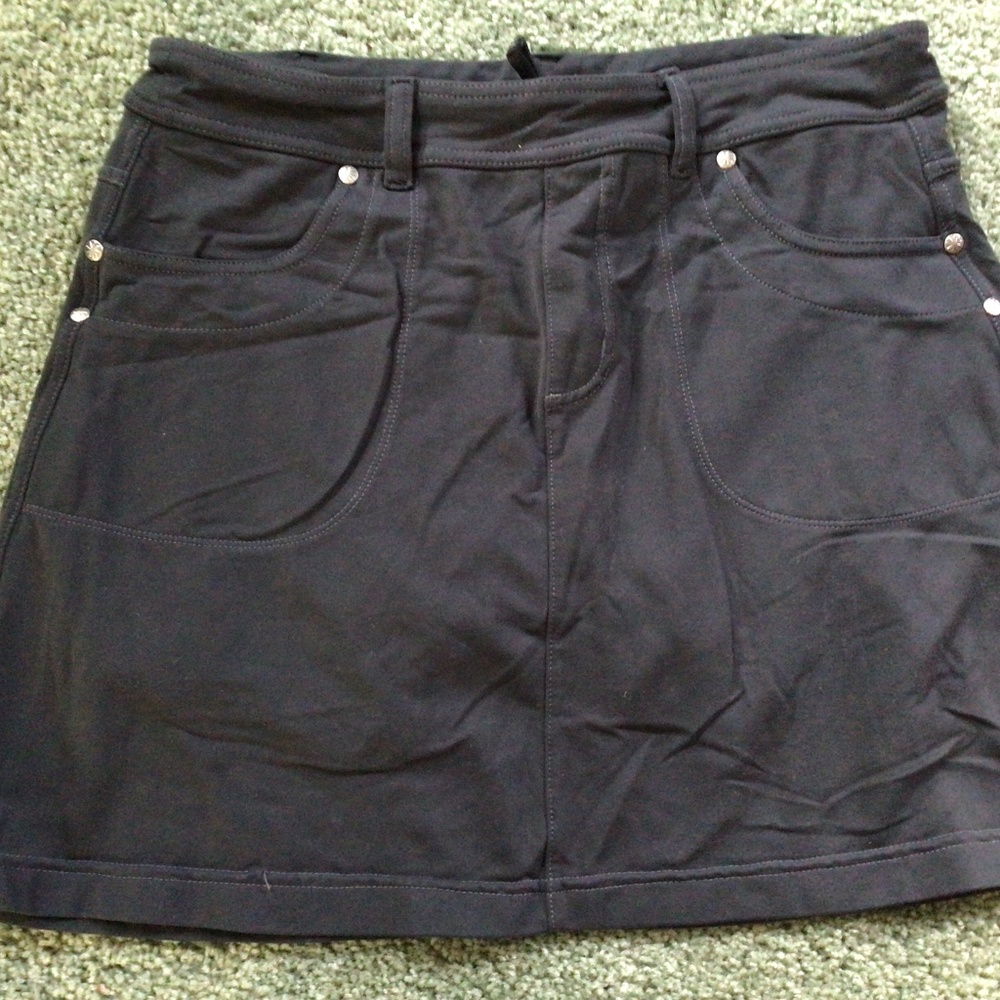Athlete skort